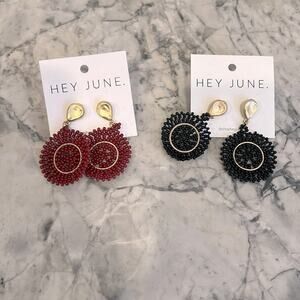 🔥🔥FIRE SALE 🔥🔥 NEW lightweight beaded hanging earrings price per pair